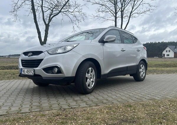 Hyundai ix35 cena 31800 przebieg: 235000, rok produkcji 2010 z Wolsztyn małe 46